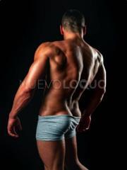 Macho fibrado español el rey del