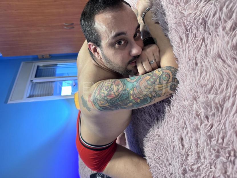  Chico trans ( chica a chico FTM) amateur español!!