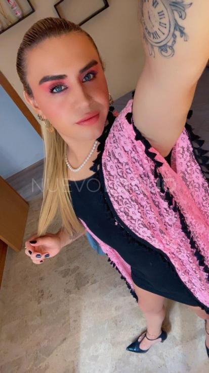  Trans Ana colombiana rubia muy implicada
