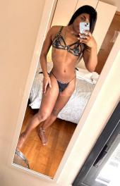Naomi la Diosa de ébano