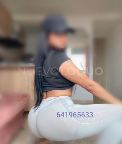  Hermosa latina con ganas de pasarla rico