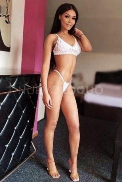  Vicky divertida un autentico Lujo en Madrid