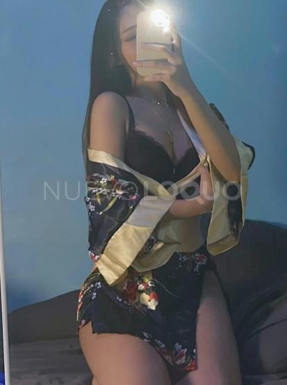  Susi Elenor / sexi chica amorosa 