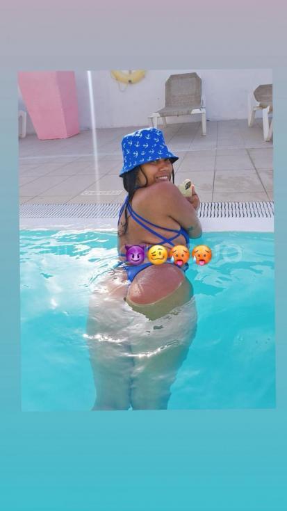  Danna colombiana joven en Playa del Ingles