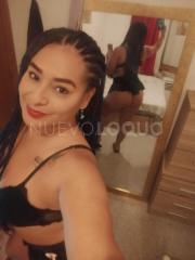 Caliente y encantadora