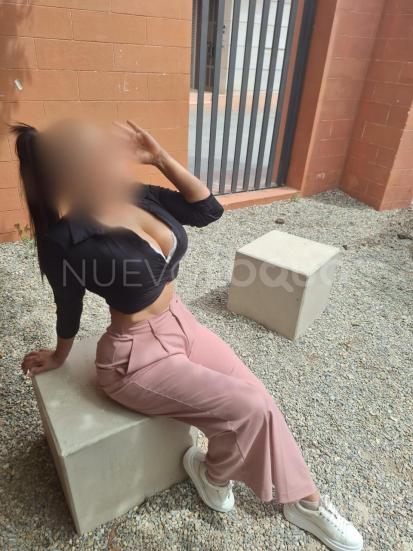  MORENA PECHUGONA NALGONA NOVEDAD .SIN PRISASAS