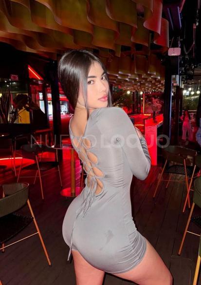  Yasmin chica de lujo primera vez
