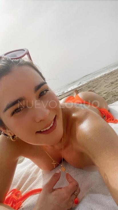  Encantadora rubia