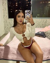 Issa colombiana hermosa chica top en barcelona