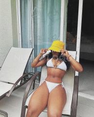 JOVENCITA impática cariñosa extrovertida
