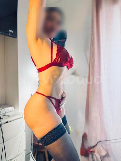  ARDIENTE EXQUISITA Y MUY ENCANTADORA