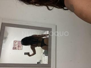 Andrea caliente