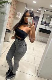 Jovencita un bomboncito ven a disfrutar