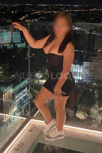  Latina, ardiente y muy sensual