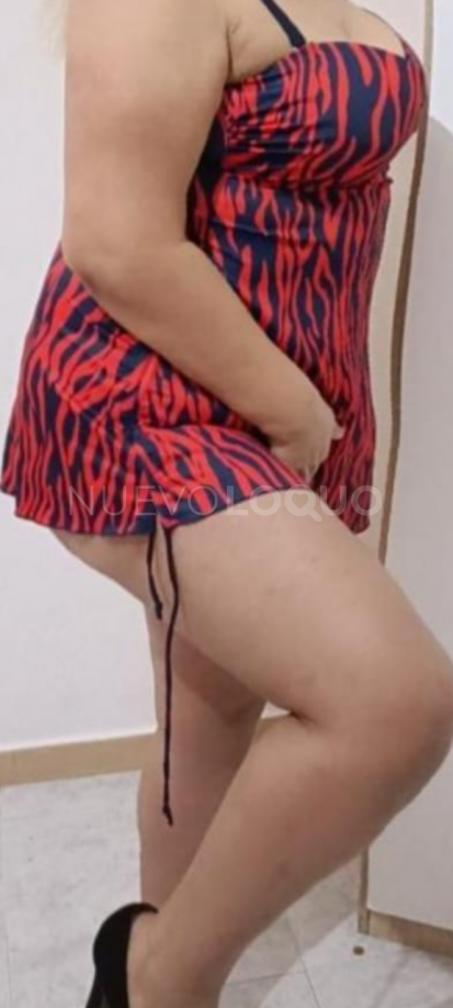 Latina muy completa