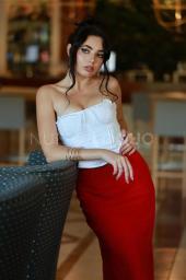 UNA MODELO DE UCRAINA