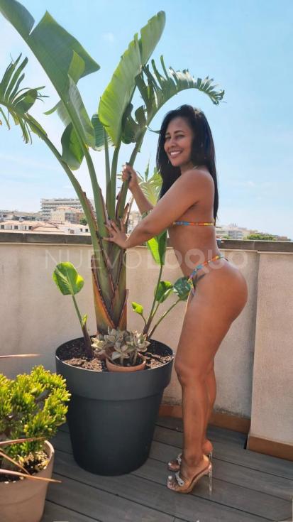  SEXY LATINA