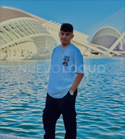  Latino Fibrado en Valencia – Disponible  