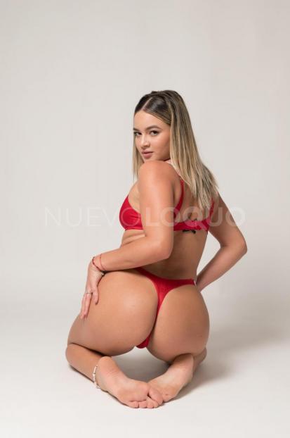  RUBIA DE CULO RESPINGON DE MENTE ABIERTA