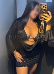 Hermosa Venezolana de pechos grandes