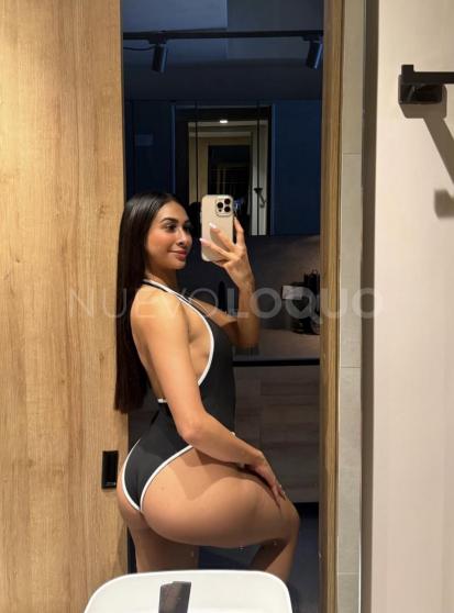  Ambar linda colombiana con cuerpazo muy cariñosa y super fogosa