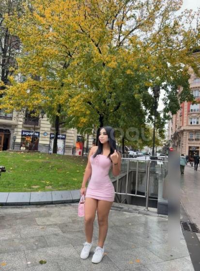  Lau chica de lujo colombiana
