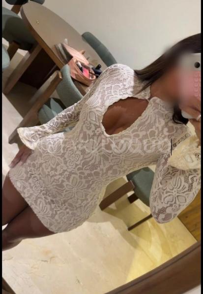  Una chica latina exótica!!