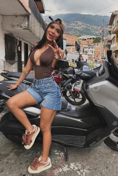  JOVENCITA EN MALAGA LA UNIÓN
