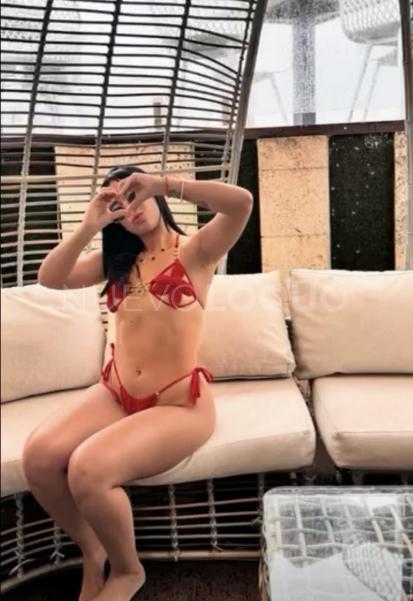  Hola Soy una Latina Hermosa