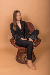 Marina, Española. Masajista profesional