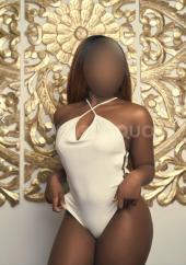 CAMILA MULATA ESPECTACULAR COMPLACIENTE FOTOS REALES