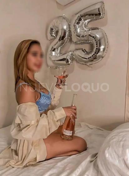  Nicol rubia muy maja