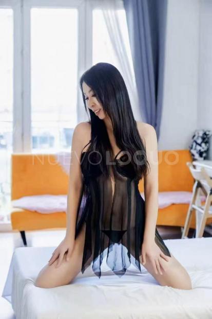  chica china asiática caliente