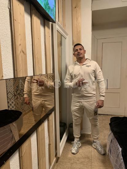  COLOMBIANO MORENO