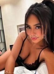 Venezolana Por primera vez en tu ciudad de rostro angelical Real