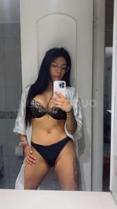 NOVEDAD ANGELIKA DE PASO POR SALOU