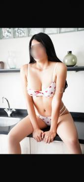 Chica súper enrollada y encantadora
