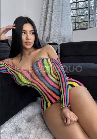  Luna dulce colombiana fogosa recién llegada