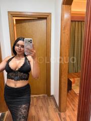 Valentina hermosa colombiana de lujo