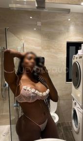 MARIANA NOVEDAD EN GIRONA ….dulce y risueña para la diversión…