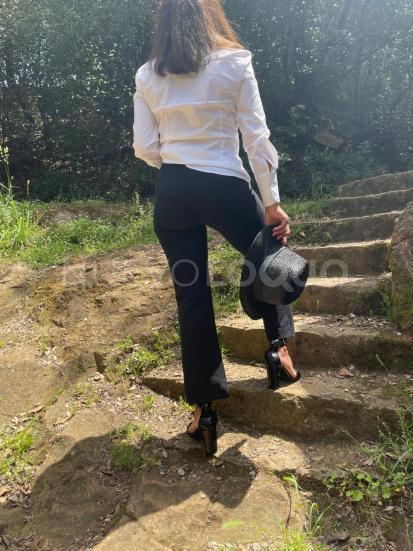  MASSATGES SENSITIUS I RELAXANTS- GIRONA PRIVAT