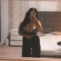 Perla colombiana en Sarria