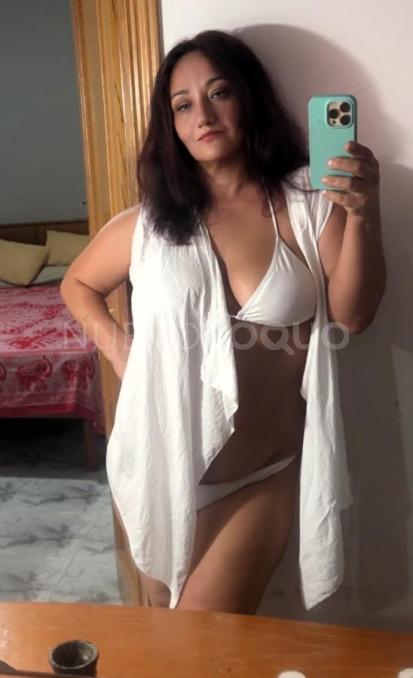  guapa morena polaca guapisima