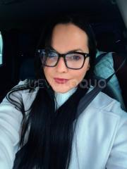 Valeria trans