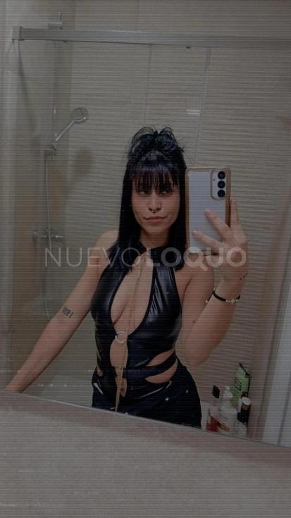  HERMOSA RUMANA CON CURVAS DE INFARTO