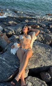 sexy latina en VECINDARIO