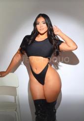 NUEVA LATINA SEXY COMPLACIENTE