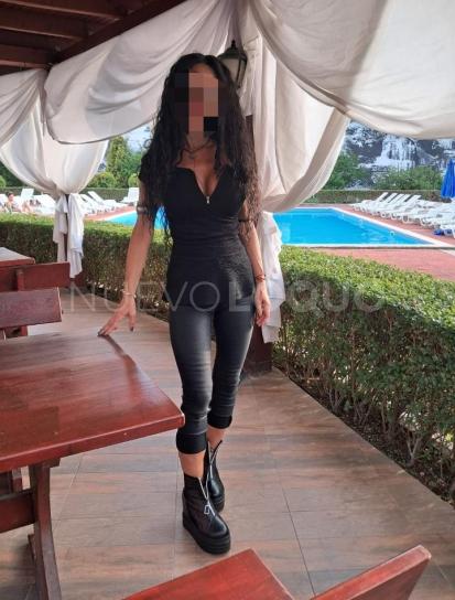  CRISTINA DULCE Y APASIONADA