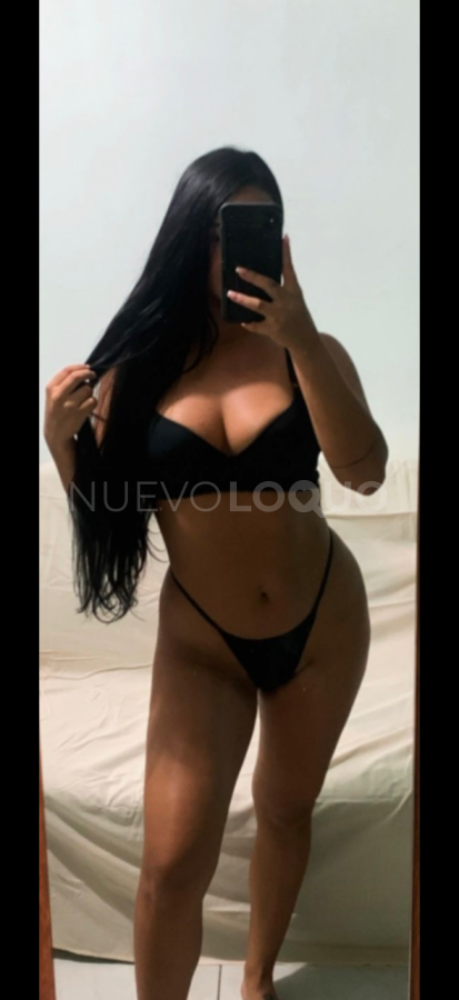 Muñeca latina recién llegada