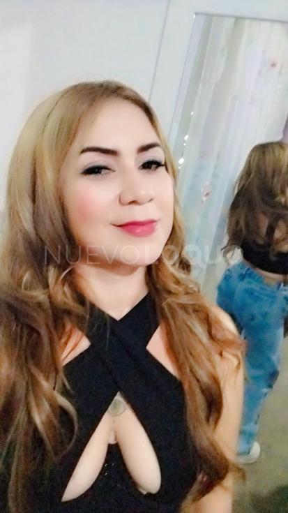  colombiana delgadita blanquita